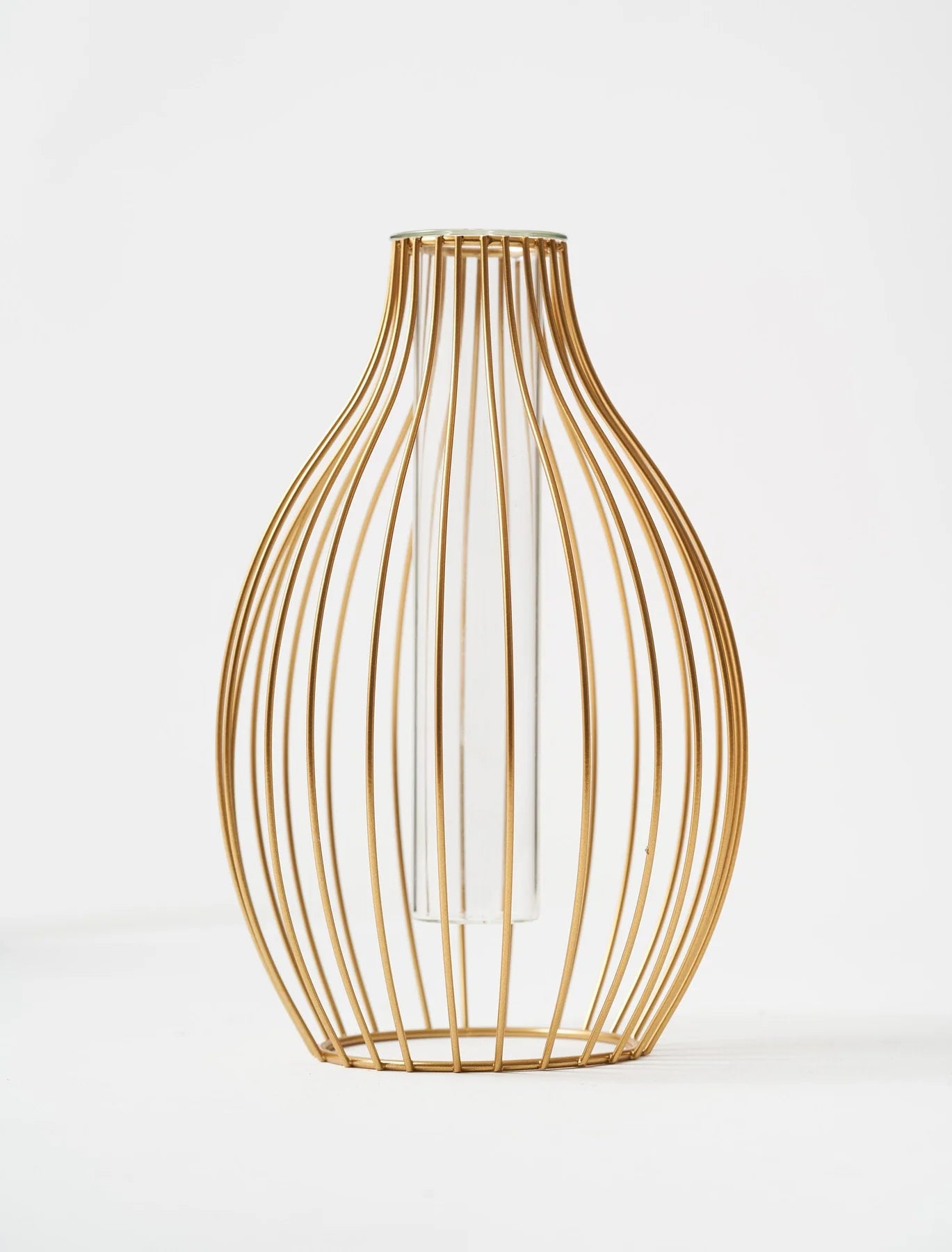 Statement Outline Vase - Black