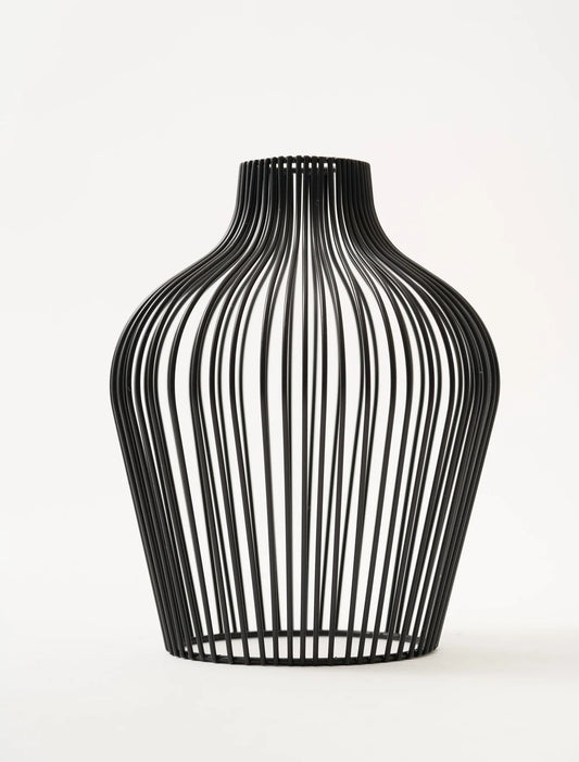 Grace Outline Vase - Black